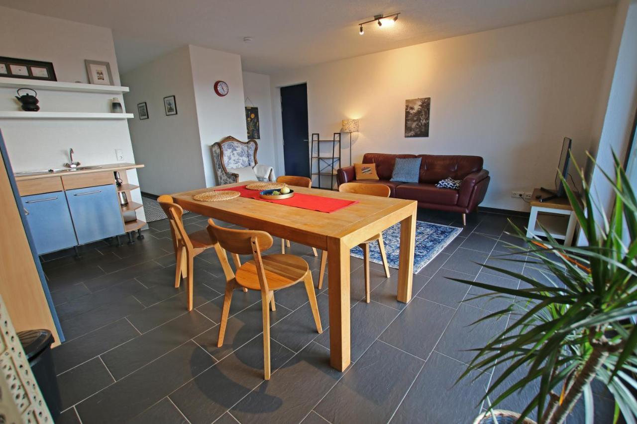 Hunsrueck Valley View Apartment With Cedar Sauna Bruschied ภายนอก รูปภาพ