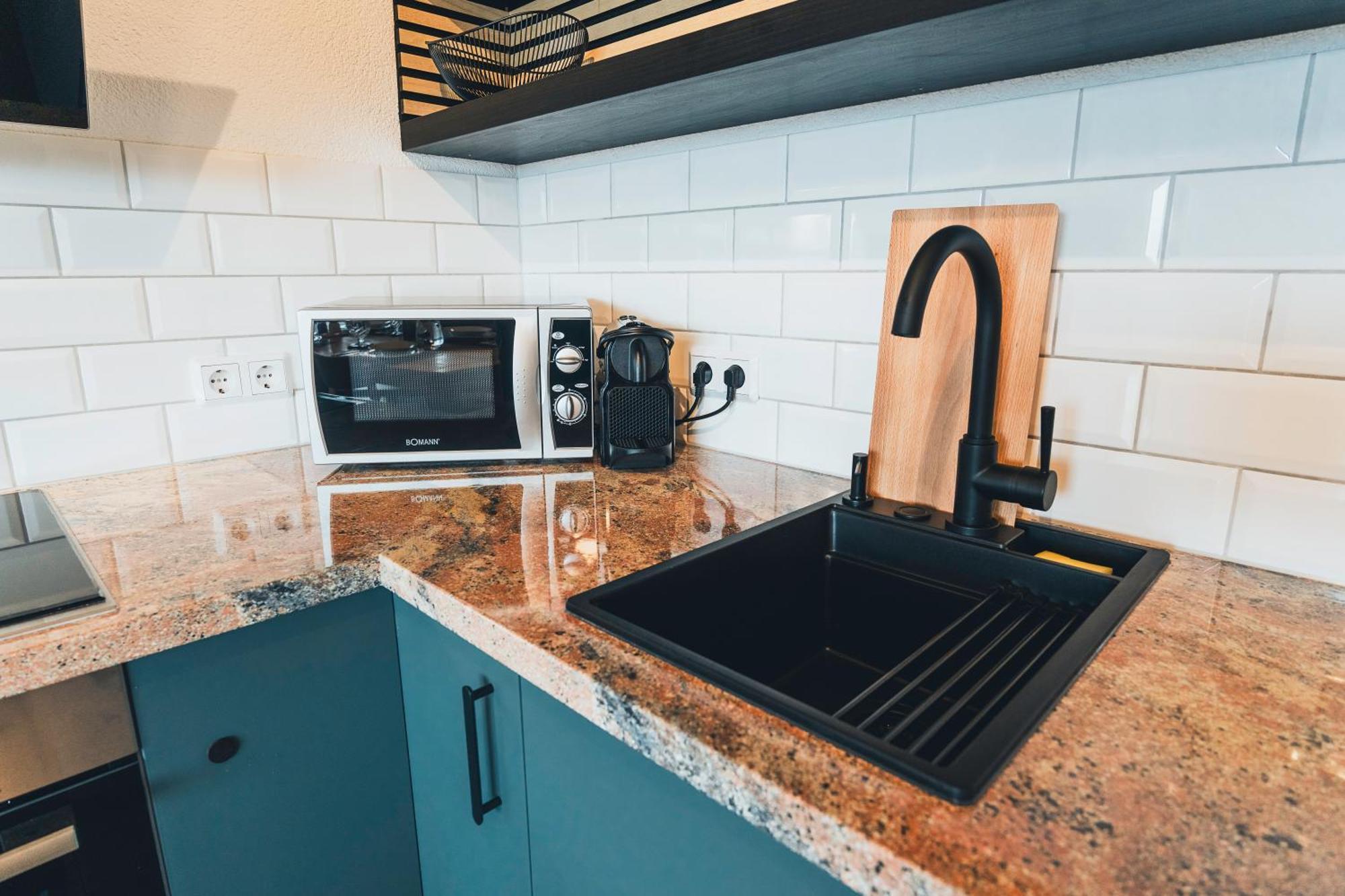 Hunsrueck Valley View Apartment With Cedar Sauna Bruschied ภายนอก รูปภาพ
