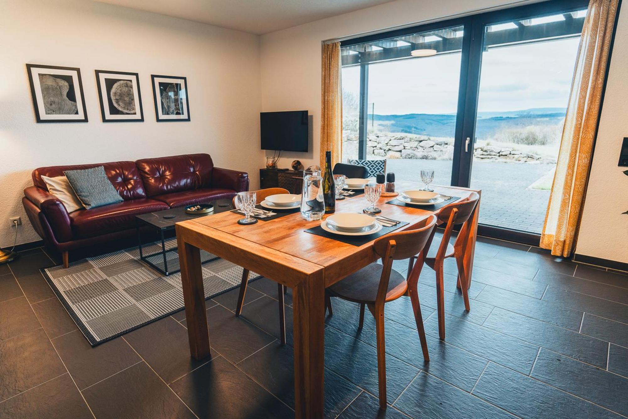 Hunsrueck Valley View Apartment With Cedar Sauna Bruschied ภายนอก รูปภาพ
