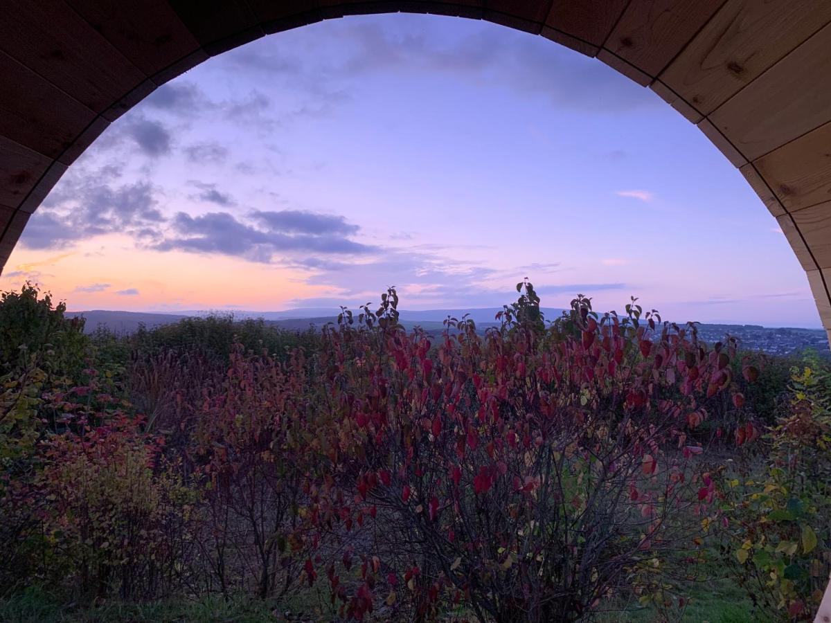Hunsrueck Valley View Apartment With Cedar Sauna Bruschied ภายนอก รูปภาพ